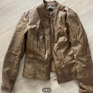 SUZY SHIER FAUX LEATHER JACKET